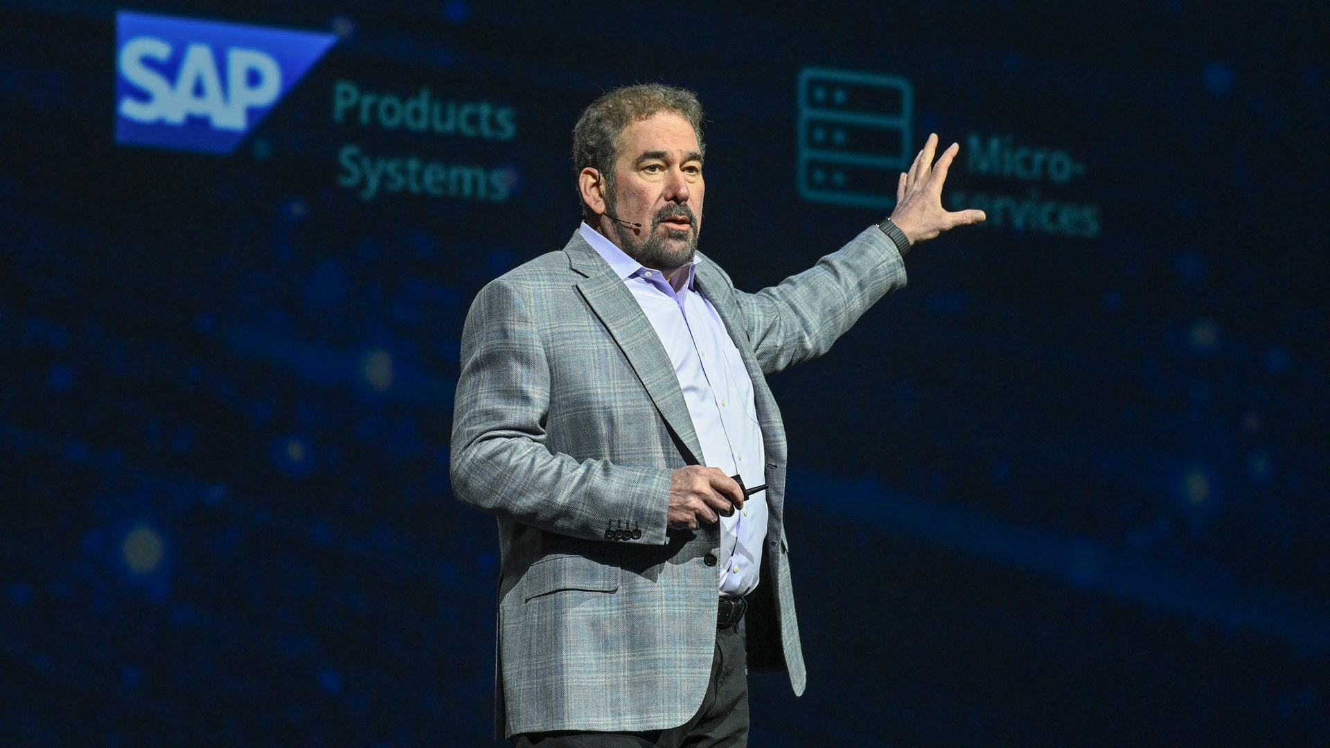 Alan Trefler speaking at PegaWorld 2024